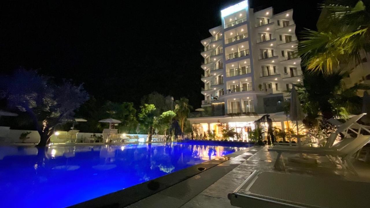 Mille Amici Hotel Shëngjin エクステリア 写真